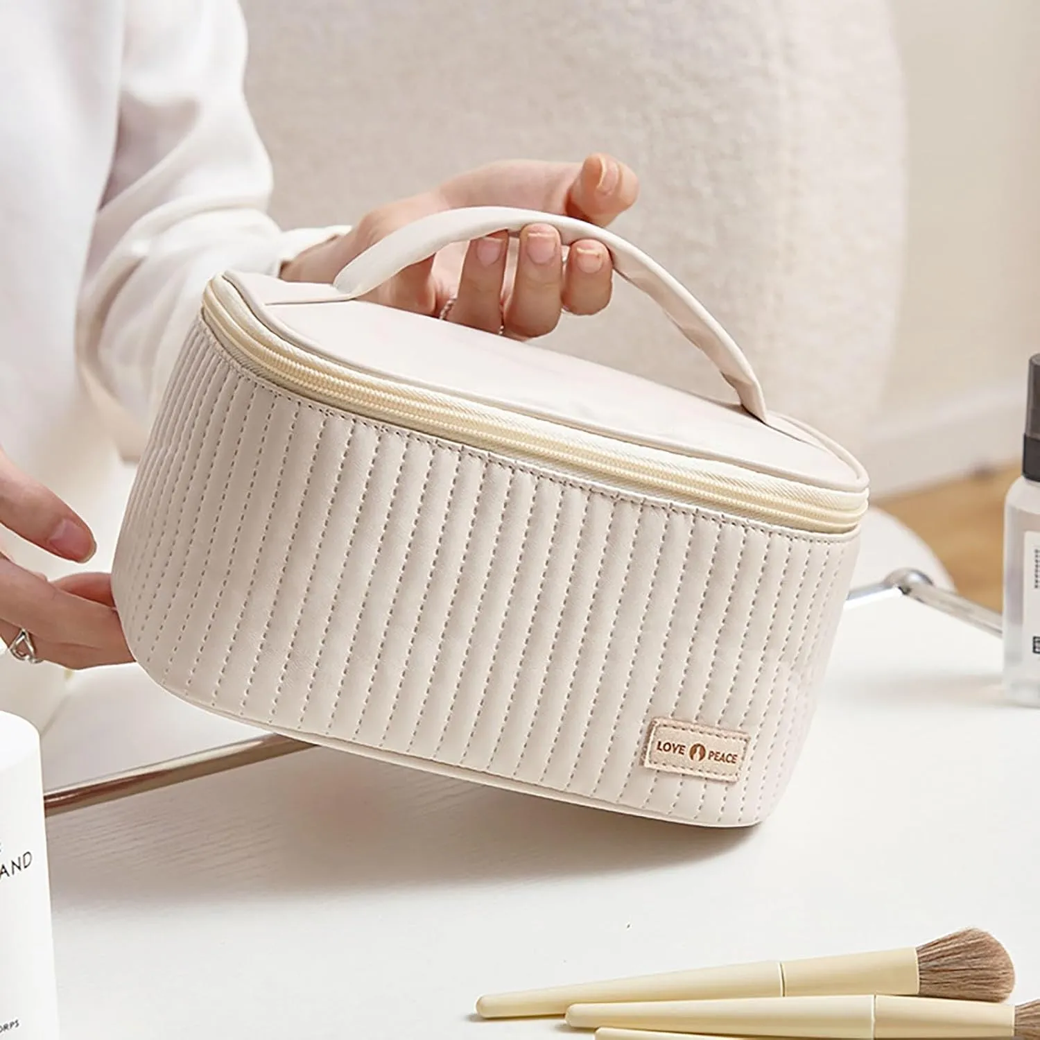 Aesthetic Makeup Bag Leather Open Flat Portable Large Travel Cosmetic Bags for Women Large Toiletry Bags for Women Skincare Organizer for Women Wife Girlfriend Birthday Gifts Valentines Day Gifts