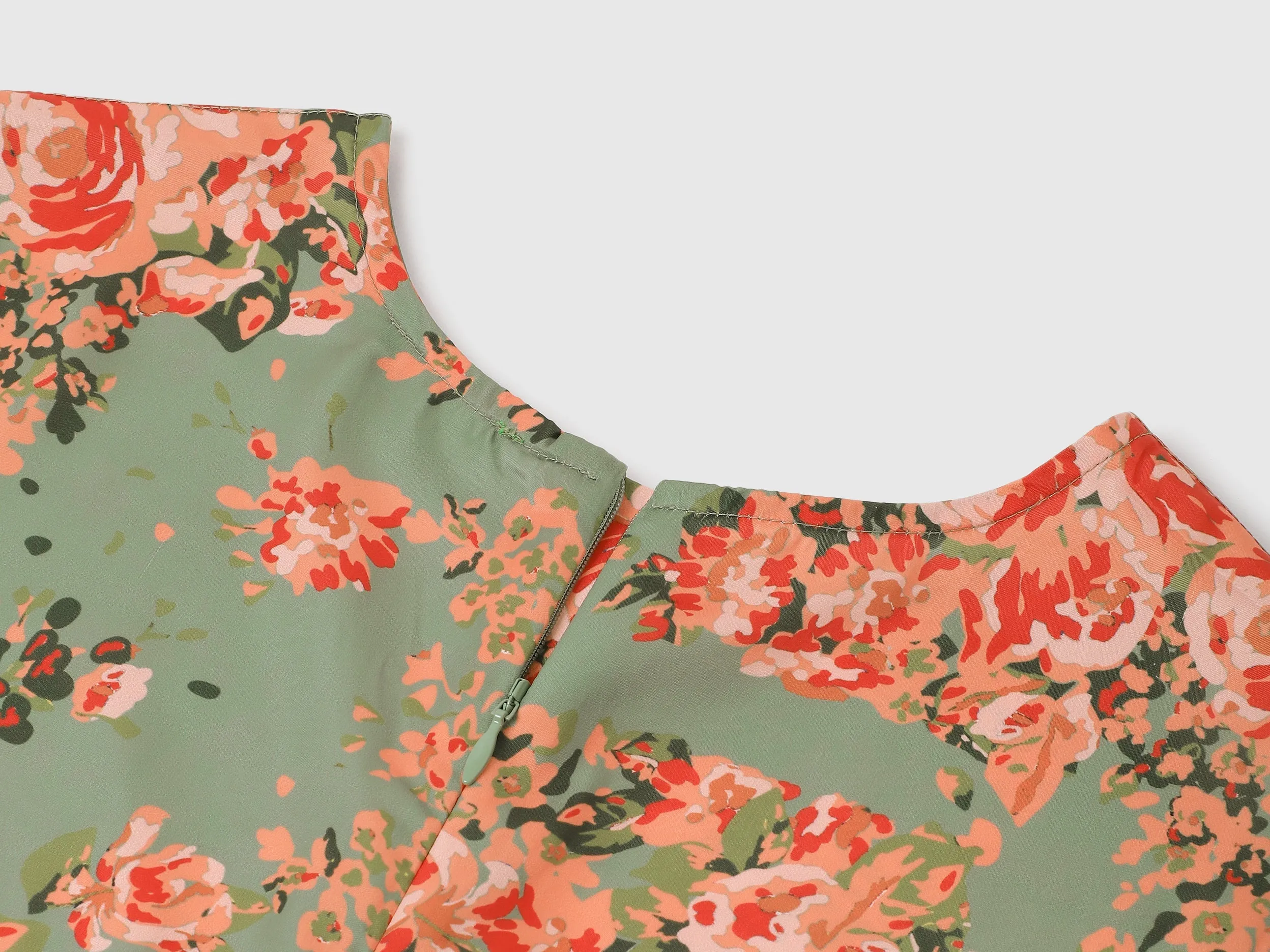 Round Neck Printed Dresses