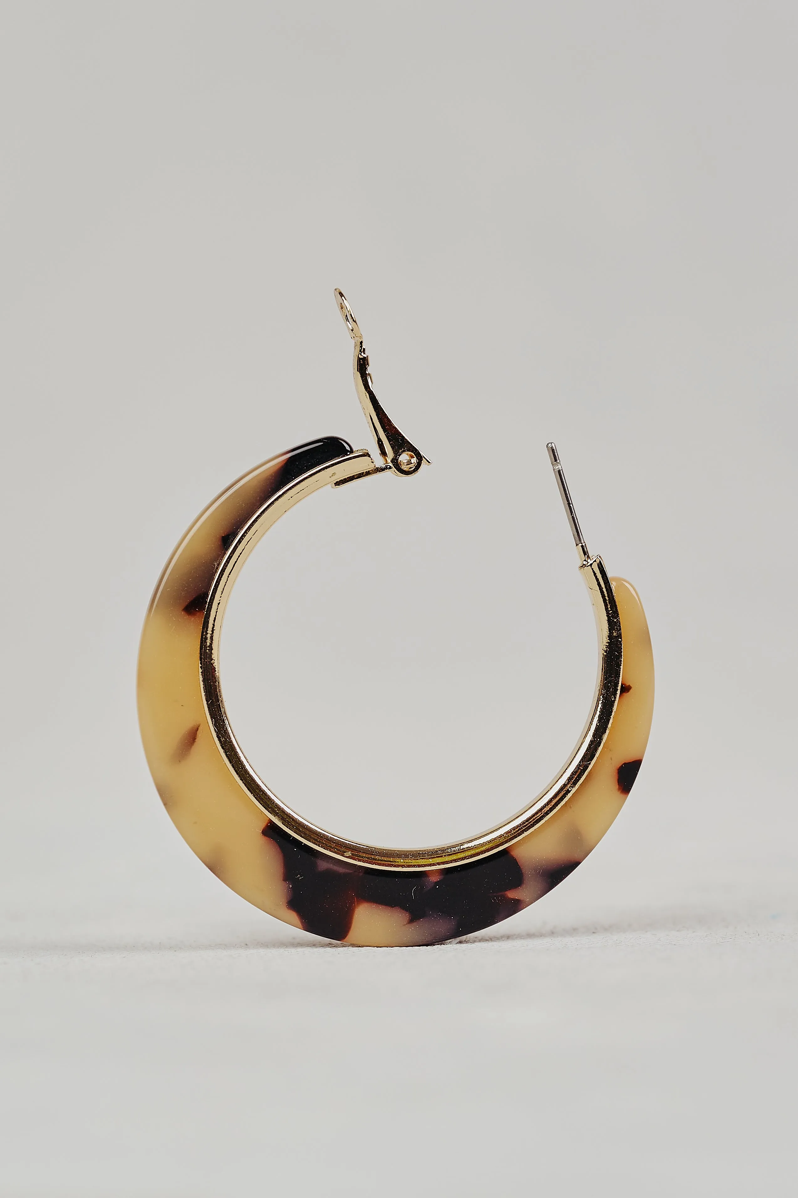 Tortoise Resin Hoops