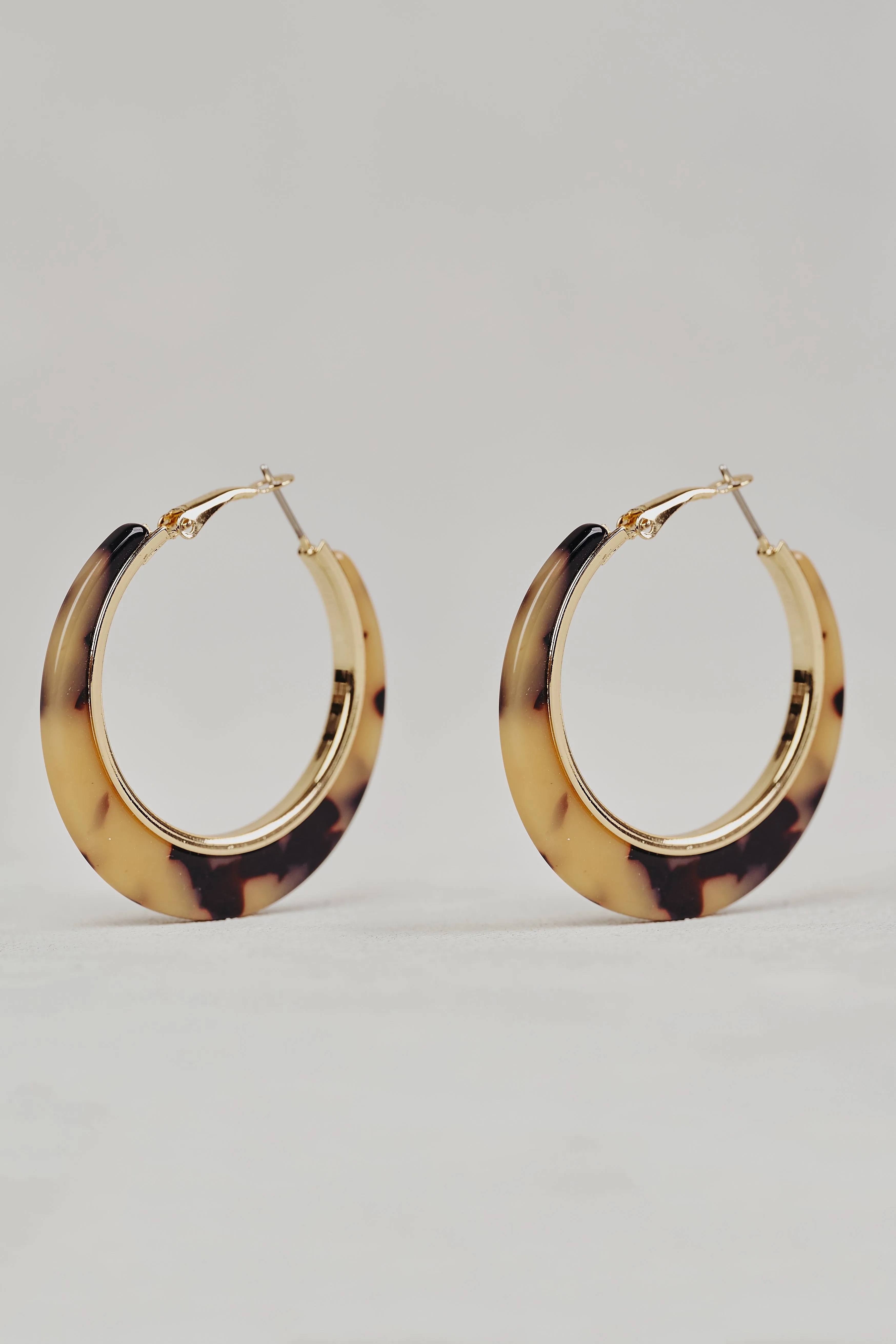 Tortoise Resin Hoops