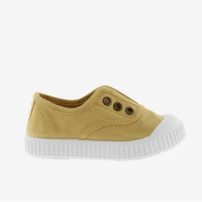 Trigo Slip-on Shoes